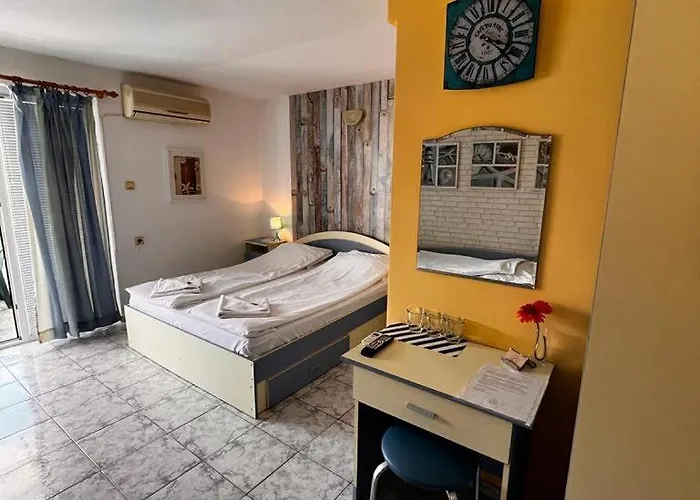 Vendégház Kъща за гости христина Lozenec