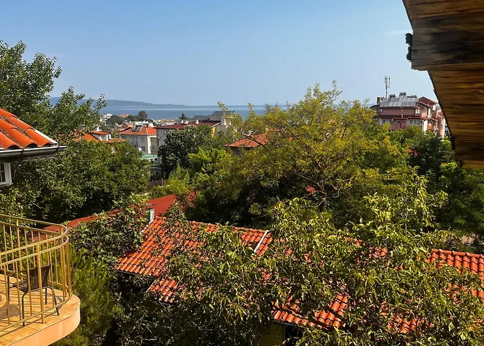 Kъща за гости христина Lozenec