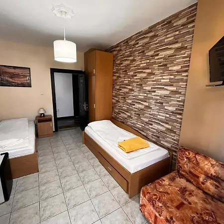 Kъща за гости христина 3*