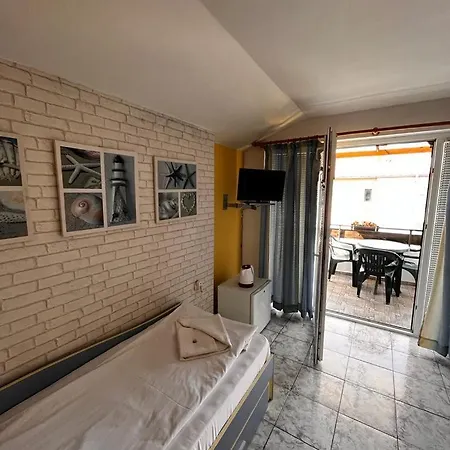 Kъща за гости христина Gasthof Lozenets