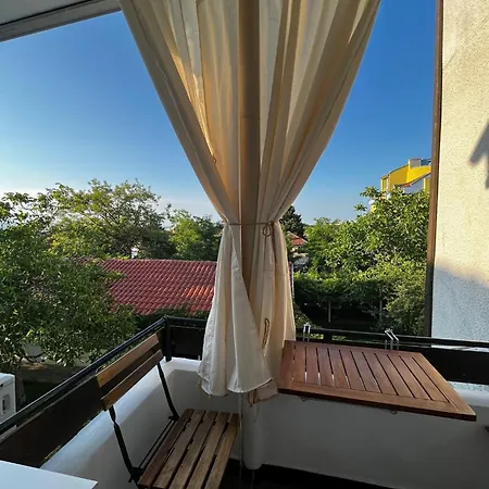 Kъща за гости христина 3* Lozenets